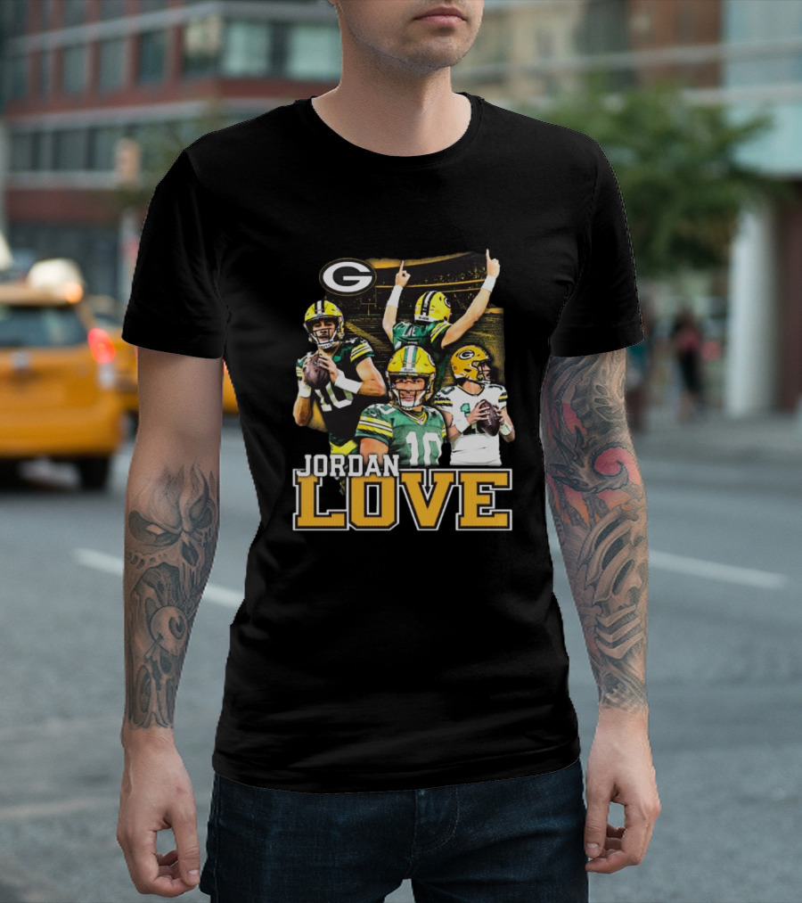 Jordan Love Green Bay Packers Player NFL Iconic Moments T-Shirt