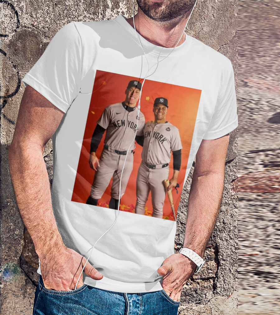New York Yankees MLB Aaron Judge Juan Soto Yankees Game 1 World Series T-Shirt