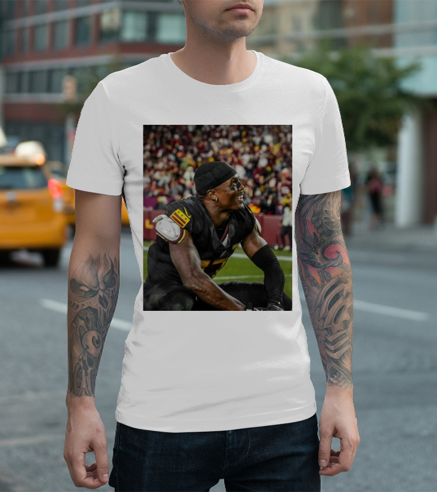 Jayden Daniels Washington Commanders Smiling Through It All Can’t Believe This Is My Life Hail Mary T-Shirt