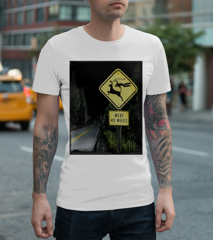 Gamersupps Deer Dive Next 43 Miles Warning Sign Forest Road Scene T-Shirt