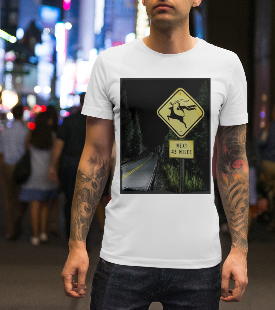 Gamersupps Deer Dive Next 43 Miles Warning Sign Forest Road Scene T-Shirt