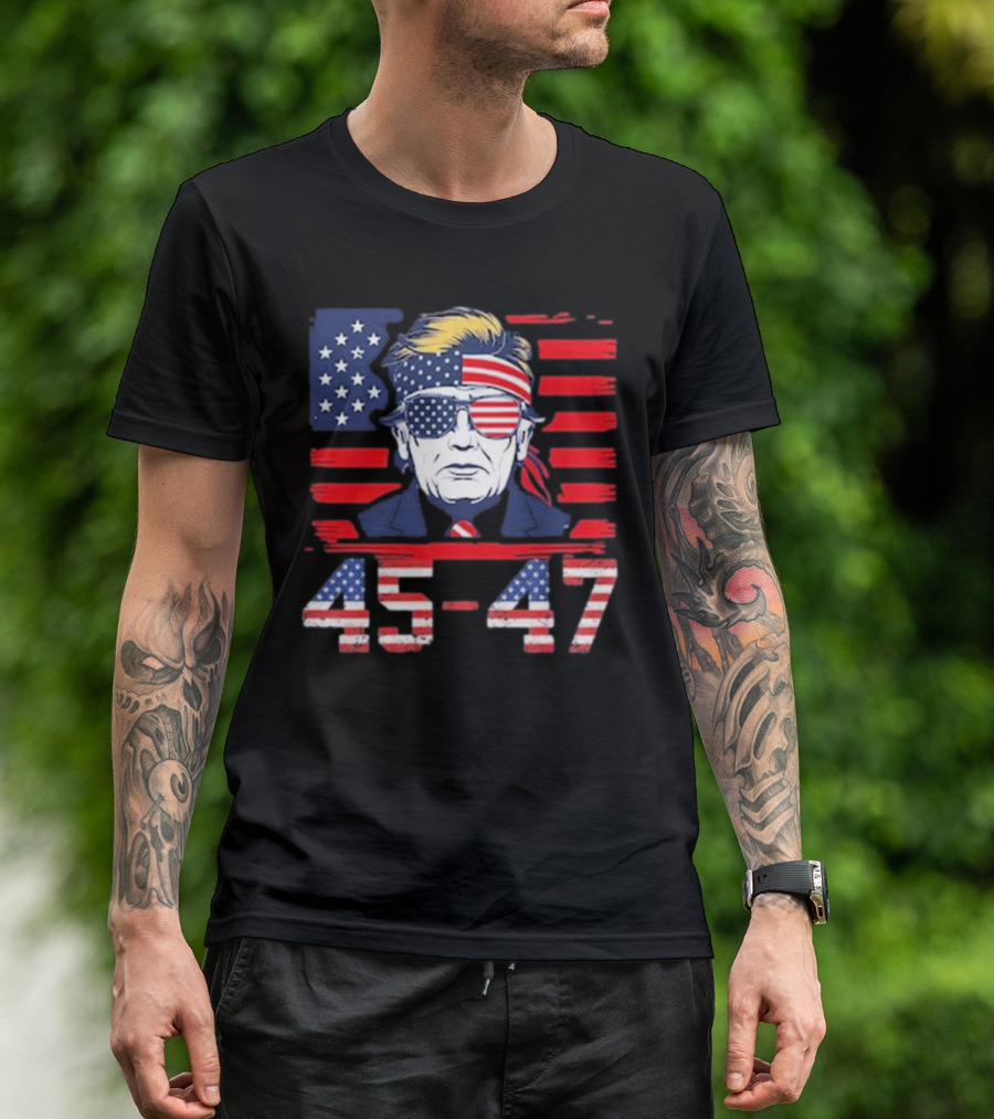 Donald Trump 2025 45 47 USA Flag Vintage Retro Funny T-Shirt