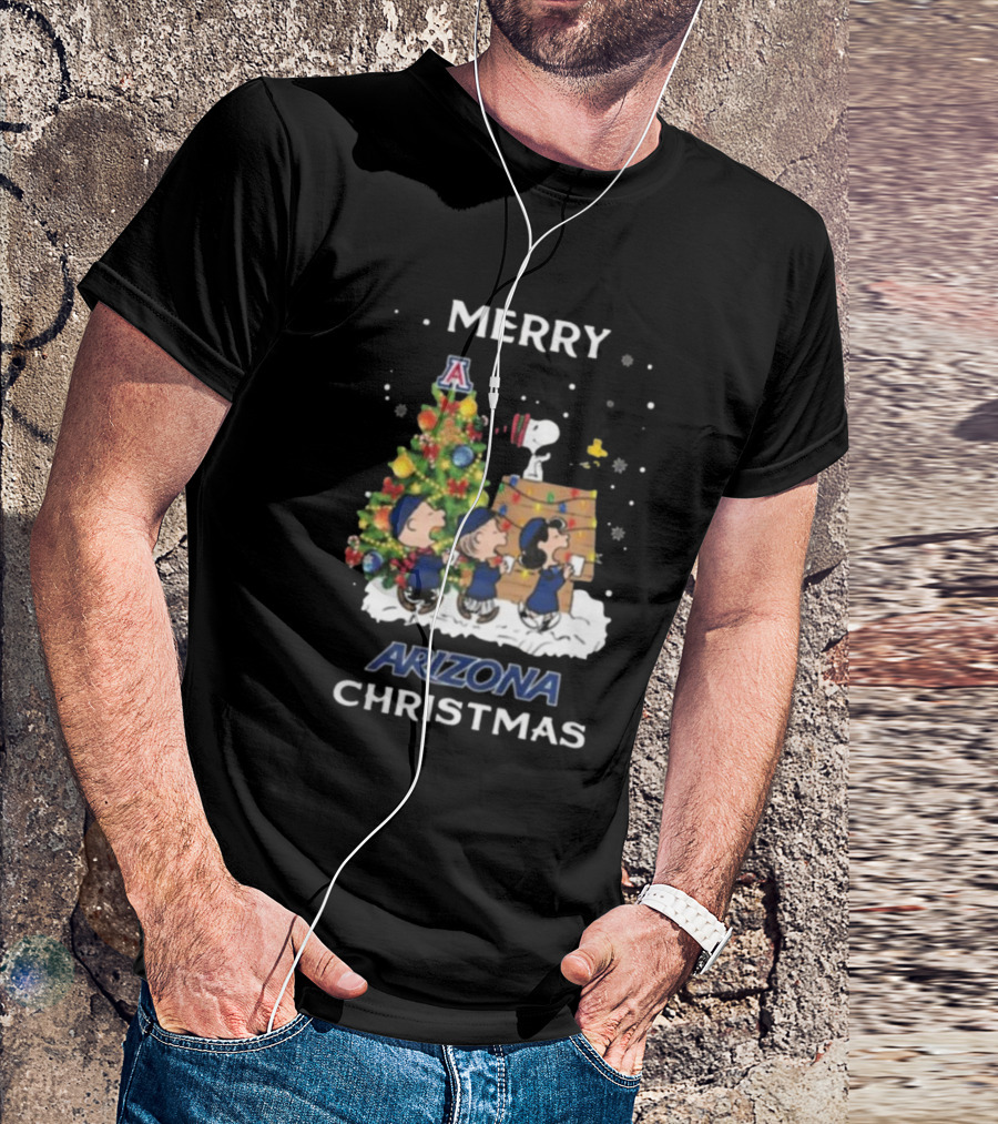 Arizona Wildcats Snoopy Peanuts Merry Christmas Tree T-Shirt