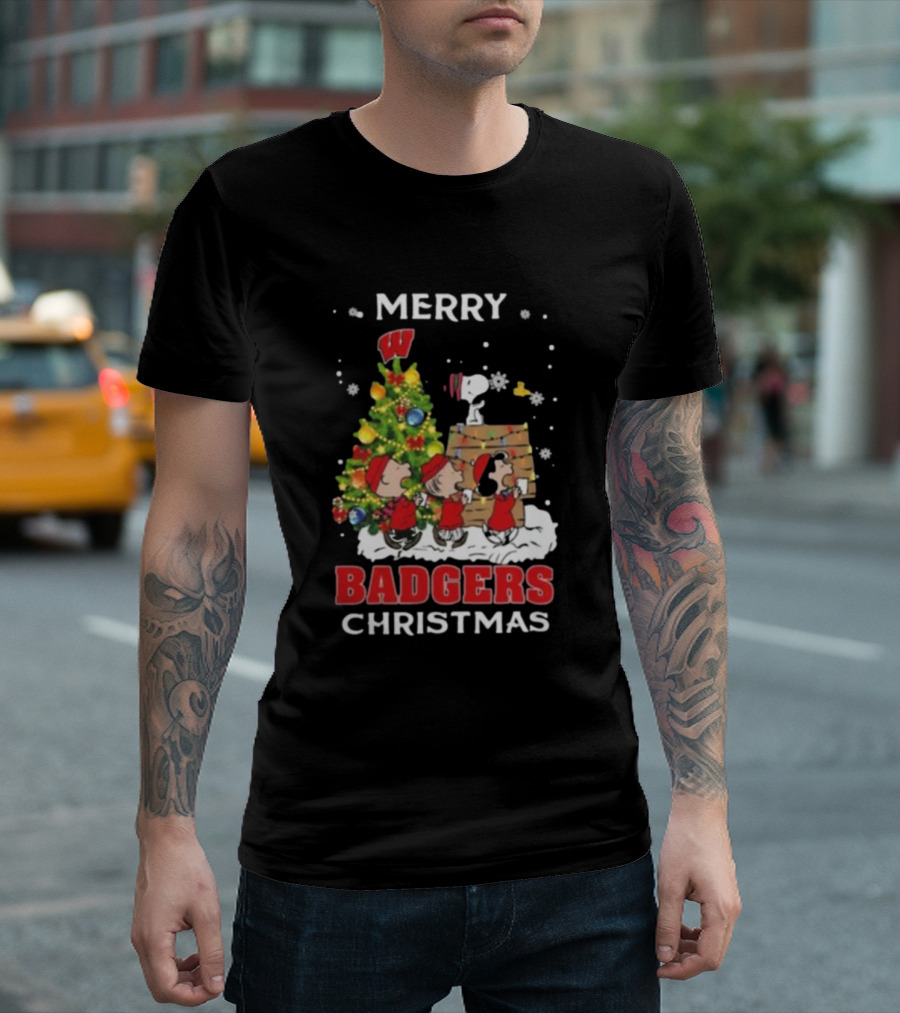 Merry Badgers Christmas 2024 Snoopy And Friends Wisconsin T-Shirt