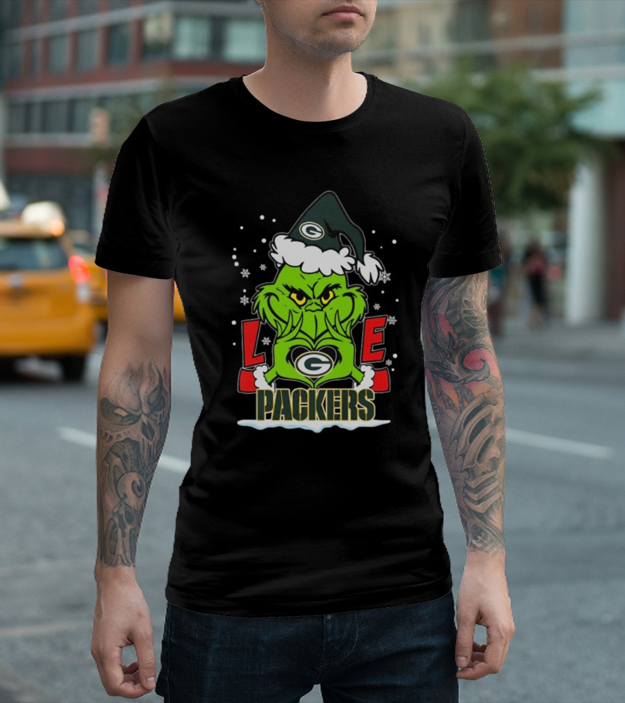 The Grinch Love Green Bay Packers Christmas Snowflakes T-Shirt