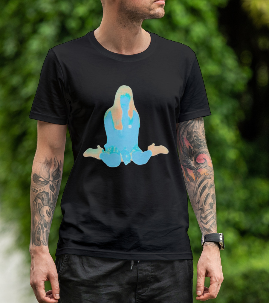 Poison Girl Friend J-Digs X Nts Girl Friend Colorful Seated T-Shirt