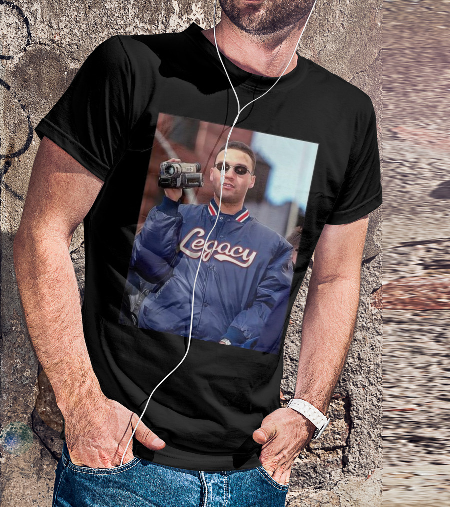 Derek Jeter Legacy Camcorder New York Yankees 2000 World Series MLB T-Shirt