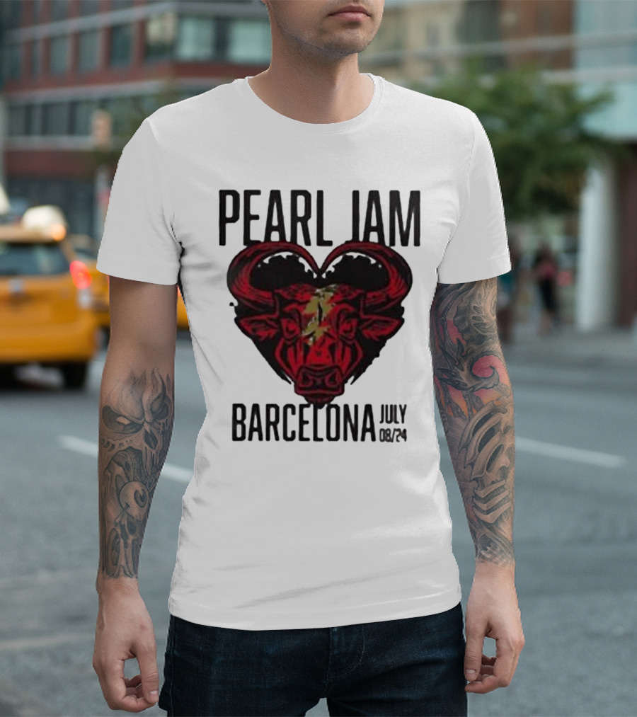 Pearl Jam Barcelona July 08/24 Bull Artwork Concert Event T-Shirt