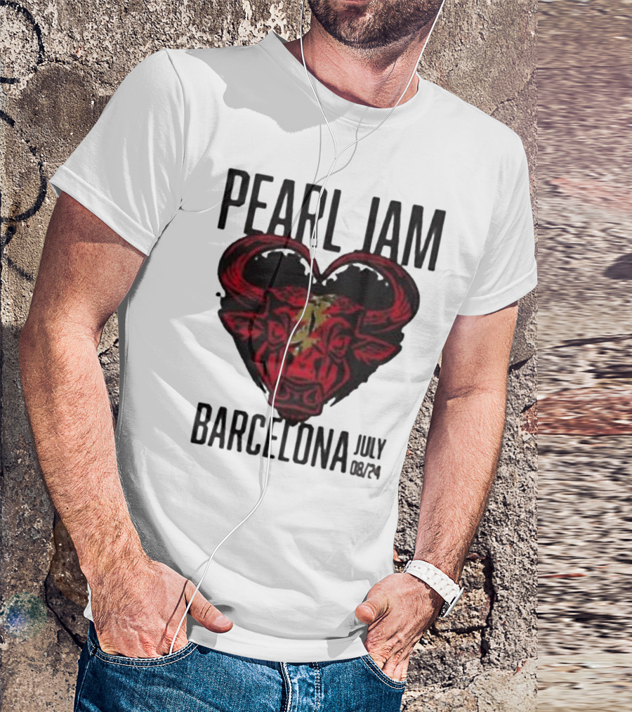 Pearl Jam Barcelona July 08/24 Bull Artwork Concert Event T-Shirt
