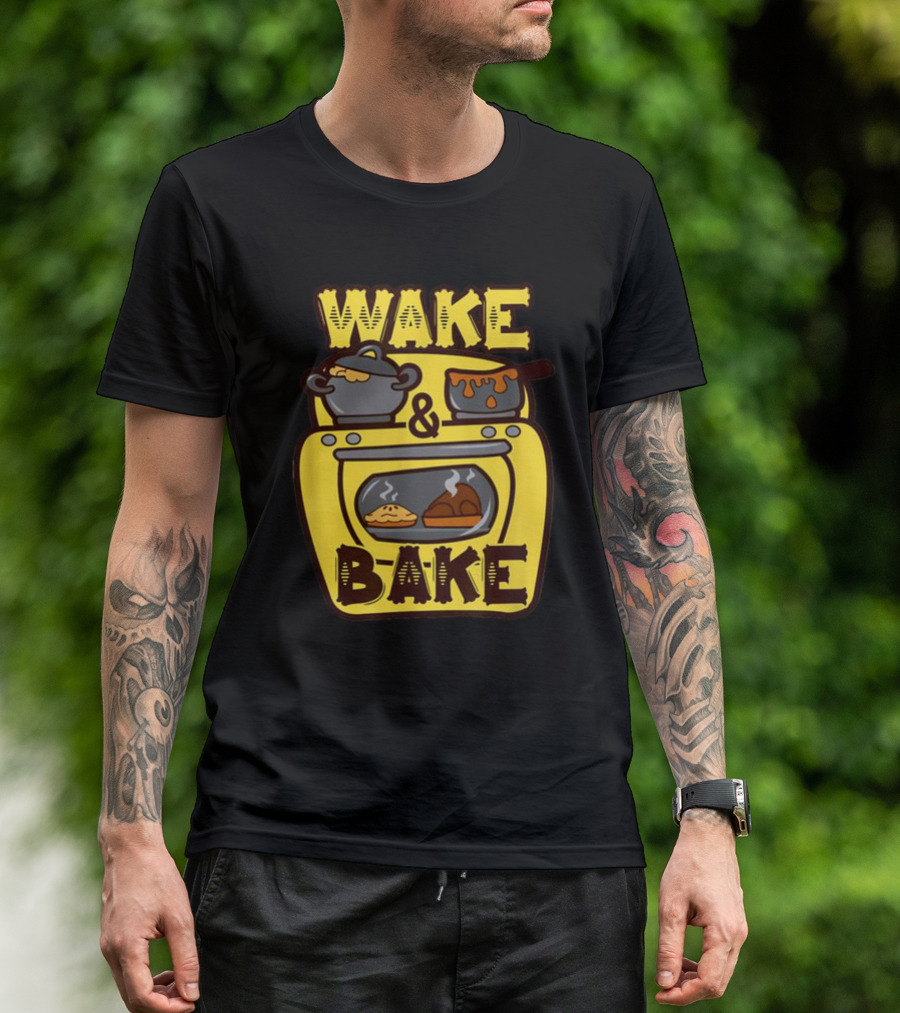 Wake Bake Thanksgiving Turkey Feast Meal Dinner Chef Funny Cooking T-Shirt
