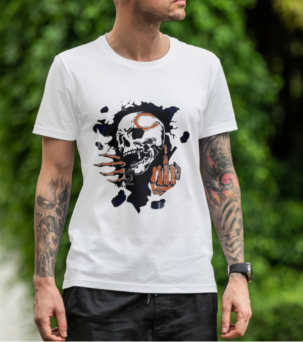 Chicago Bears Skull Middle Finger Logo T-Shirt