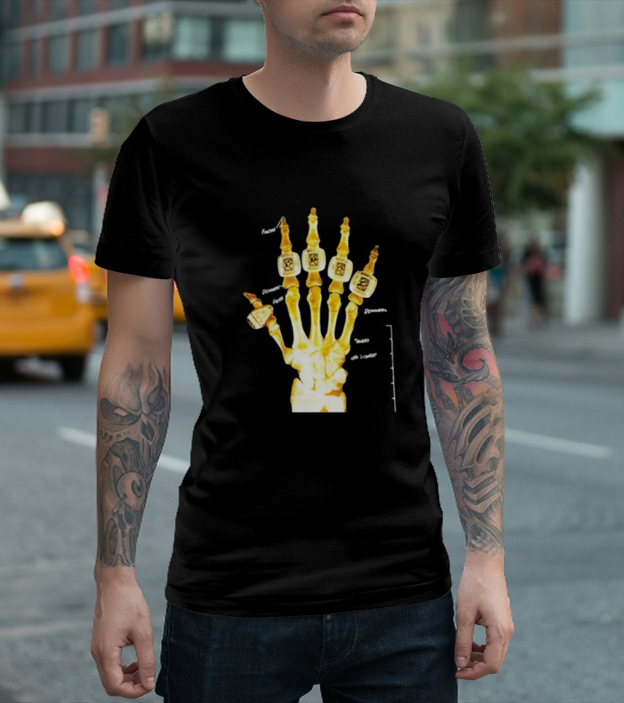 KOBE X RAY VINTAGE KOBE BRYANT BROKEN NOT BEATEN BLACK GOLDEN HAND X-RAY RINGS FOCUS DEDICATION PASSION DRIVE DIAMOND CHAMPIONSHIP T-Shirt