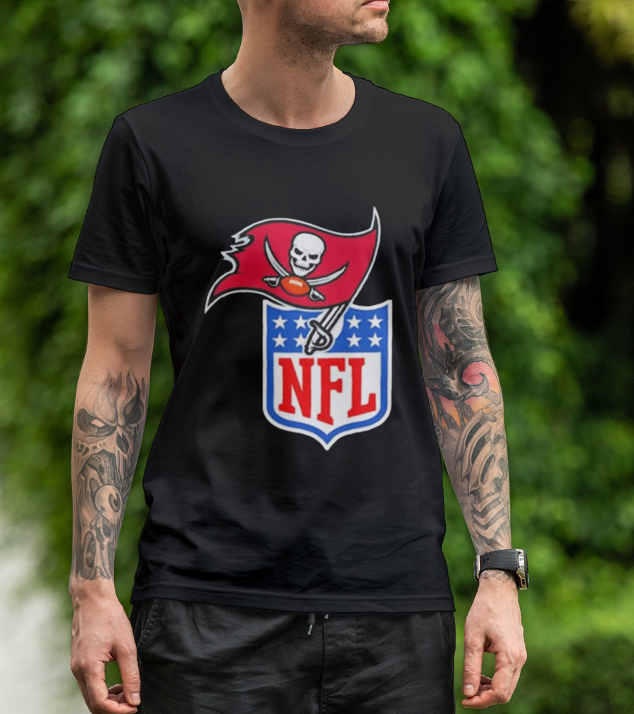 Tampa Bay Buccaneers NFL Collaboration Logo With Pirate Flag And Shield T-Shirt