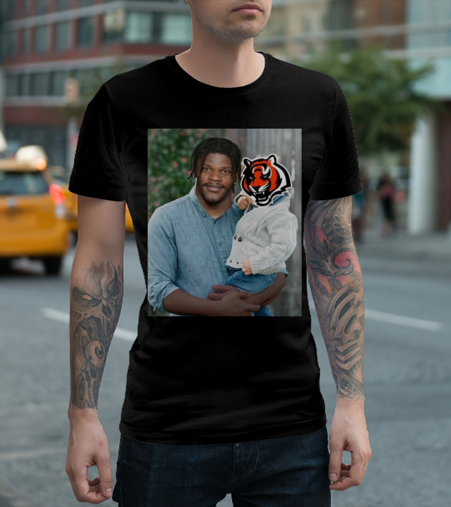 NFL Baltimore Ravens Lamar Jackson With Cincinnati Bengals Logo Meme 10-1 Record T-Shirt
