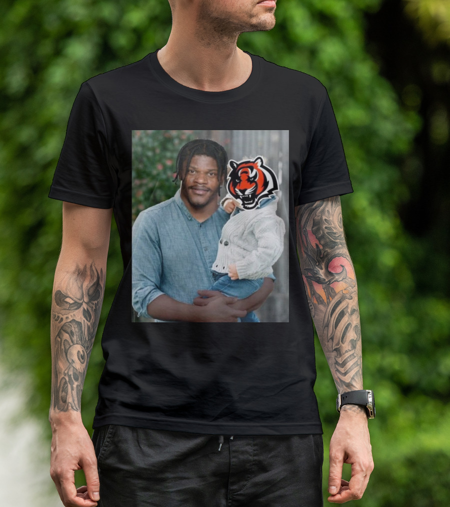 NFL Baltimore Ravens Lamar Jackson With Cincinnati Bengals Logo Meme 10-1 Record T-Shirt