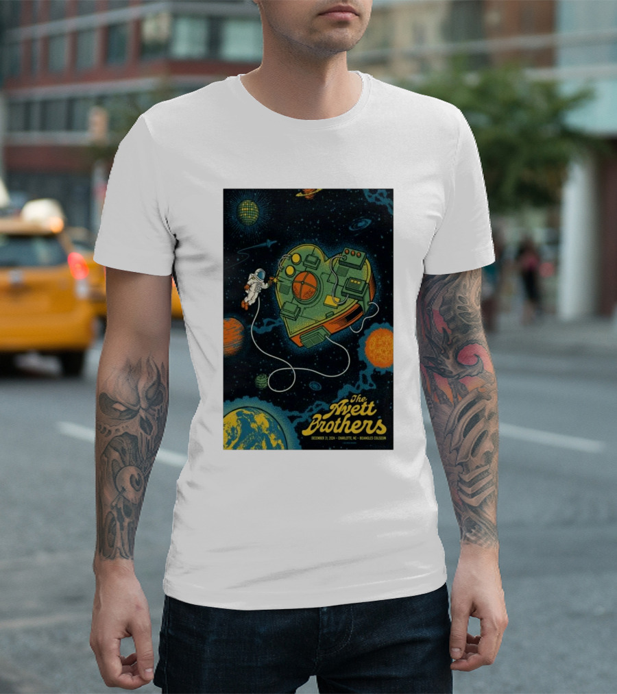 The Avett Brothers Dec 31 2024 Charlotte NC Bojangles Coliseum Space Heart Astronaut T-Shirt