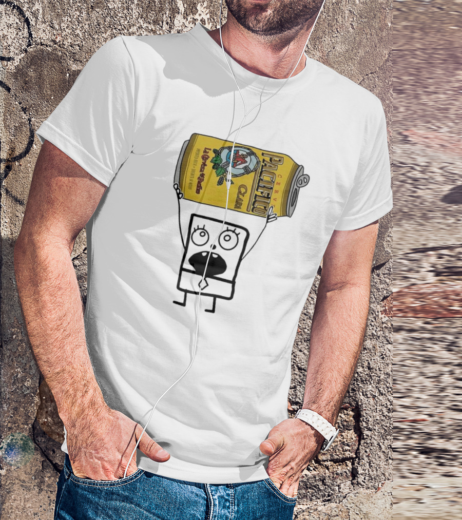 Doodlebob Holding Pacifico Clara La Cerveza Del Pacifico Beer Can T-Shirt