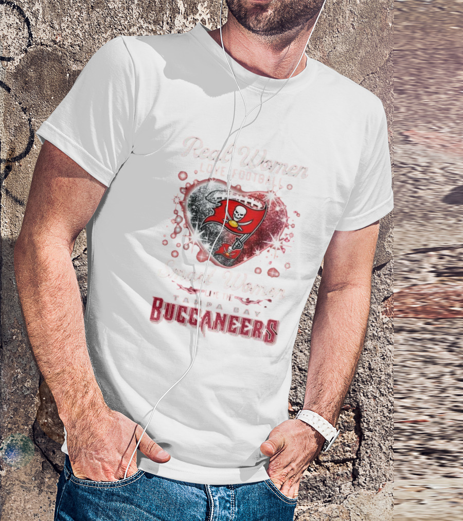 Real Women Love Football Smart Women Love The Tampa Bay Buccaneers Heart T-Shirt