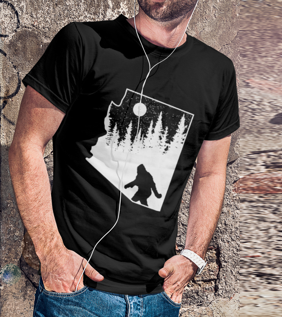 Bigfoot Arizona Pride Sasquatch Funny Arizona Map Forest Moon T-Shirt