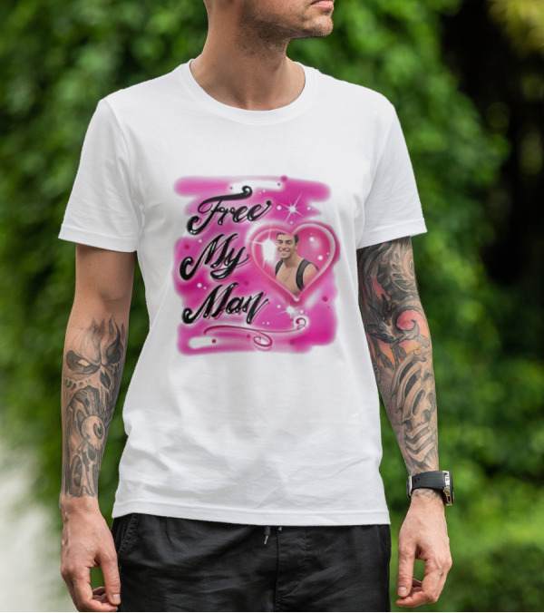 Free My Man Luigi Mangione Heart Pink Background T-Shirt