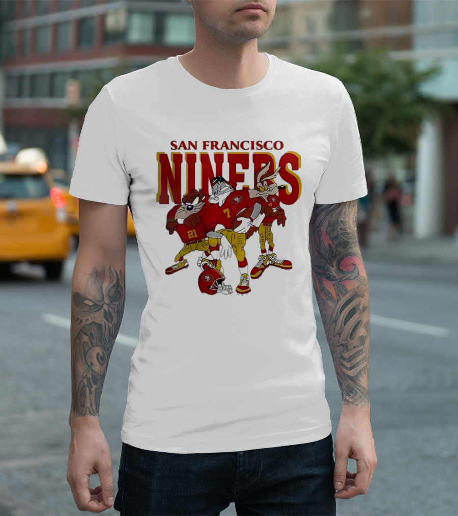 San Francisco 49ers Looney Tunes Cartoon Characters in Team Uniforms T-Shirt