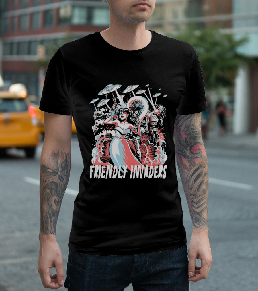 Friendly Invaders Retro UFO Invasion Art With Vintage Sci Fi T-Shirt
