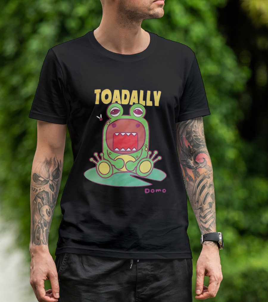 Toadally Domo Cartoon Frog With Red Mouth And Butterfly T-Shirt