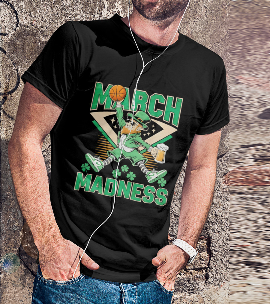 Leprechaun March Madness Basketball St. Patrick's Day Celebration T-Shirt