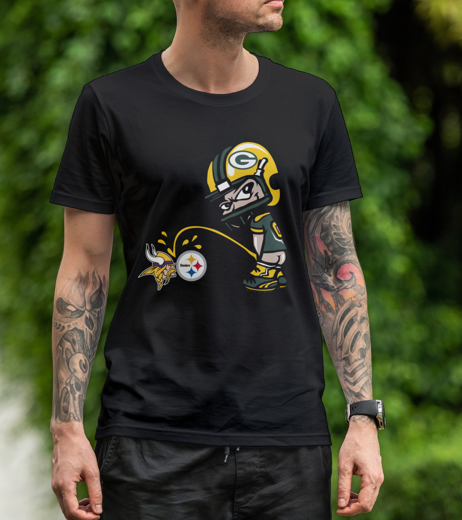 Green Bay Packers Player Taunting Vikings And Steelers Logos T-Shirt