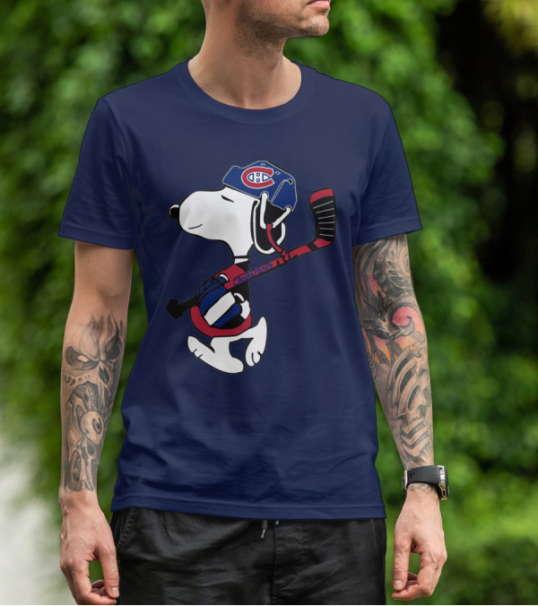 Snoopy Montreal Canadiens Hockey Helmet And Stick T-Shirt