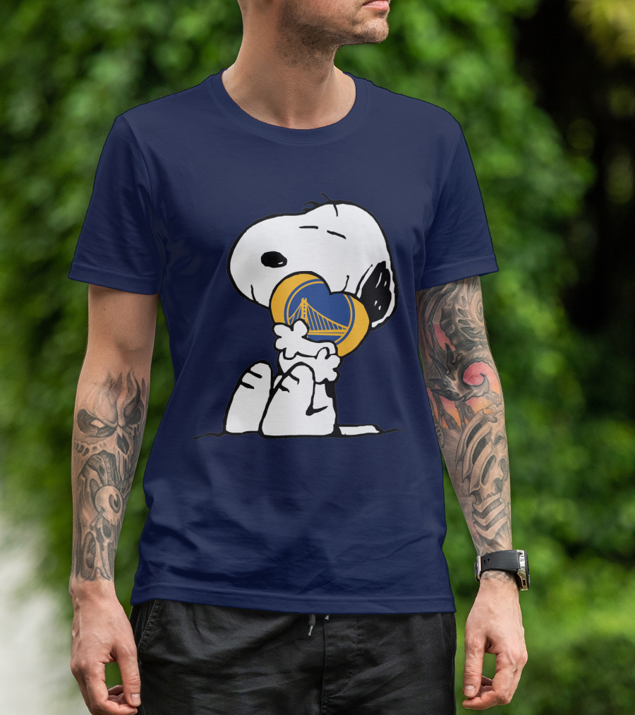 Snoopy Hugging Golden State Warriors Basketball Heart T-Shirt