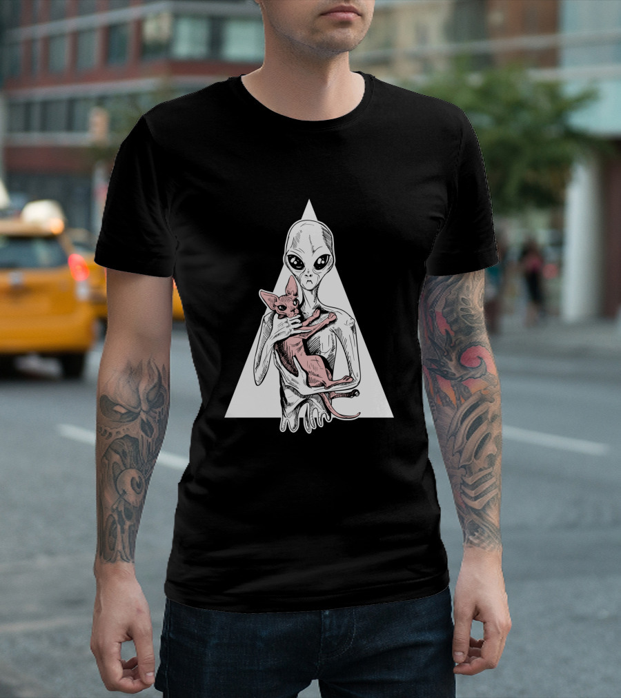 Alien and Sphynx Cat with Triangle Backdrop 1156960 T-Shirt