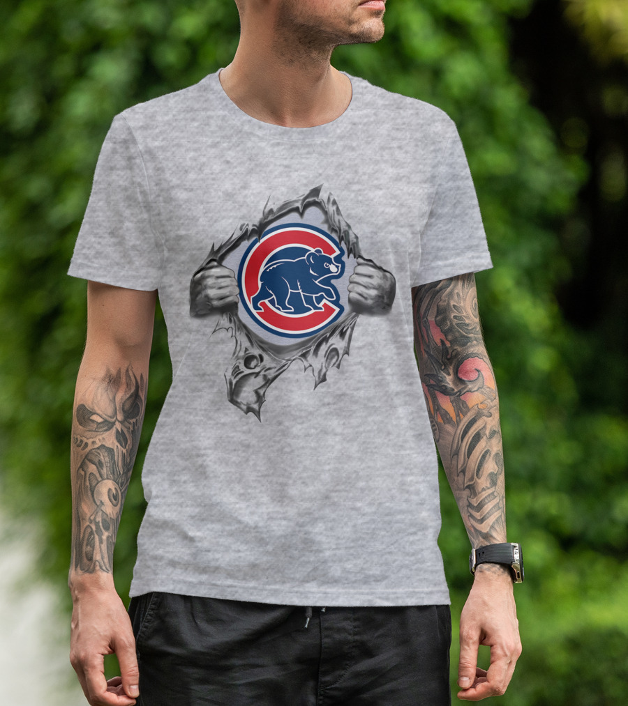 Chicago Cubs Ripped Logo Bear Claw Breakthrough T-Shirt