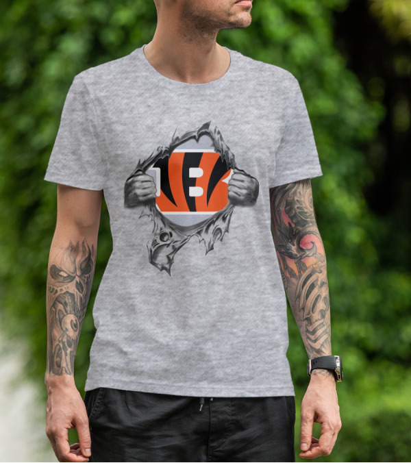 Cincinnati Bengals Logo Emerging From Darkness T-Shirt