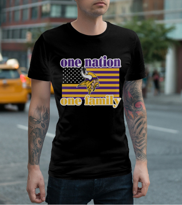 One Nation One Family Minnesota Vikings American Flag T-Shirt