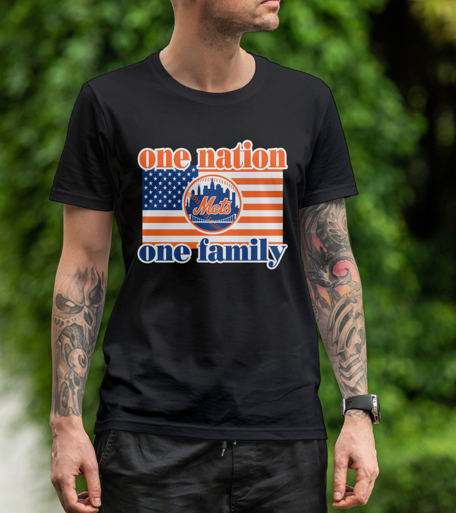 One Nation One Family New York Mets 44 Patriotic American Flag T-Shirt