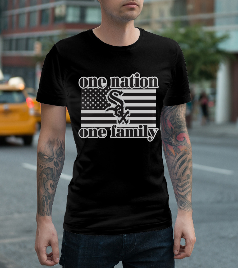 One Nation One Family Chicago White Sox American Flag Vintage Style T-Shirt