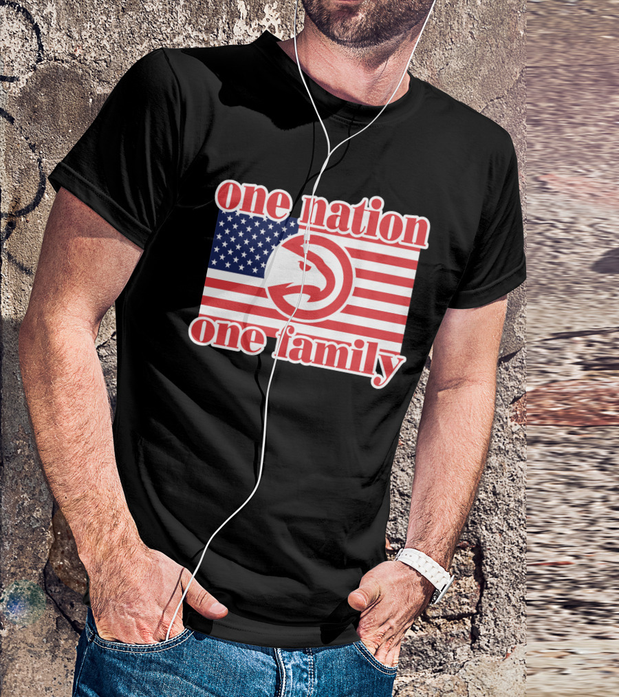 Atlanta Hawks One Nation One Family Usa Flag T-Shirt