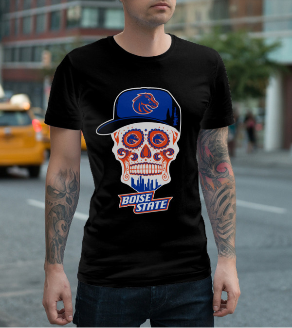 Boise State Broncos Skull With Hat And City Skyline T-Shirt