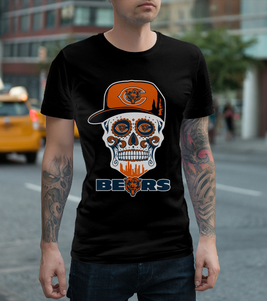 Chicago Bears Skull Hat Urban Skyline T-Shirt