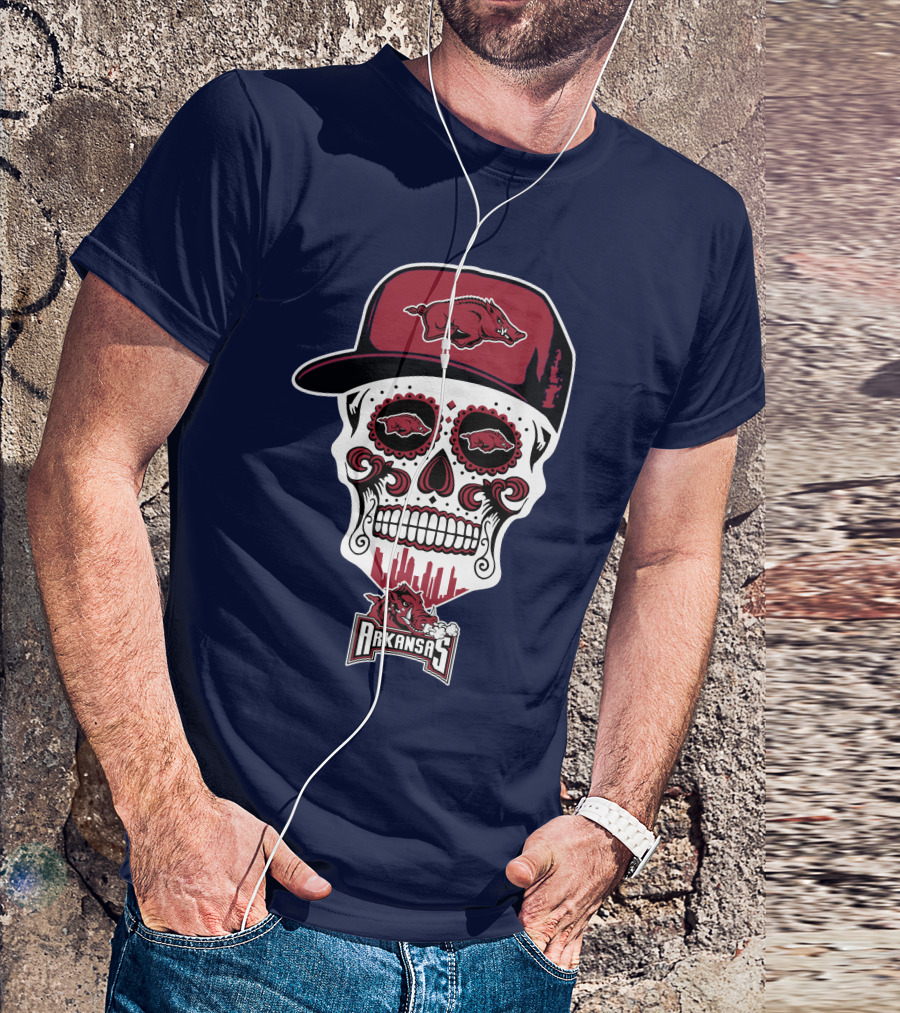 Arkansas Razorbacks Skull With Hat And Team T-Shirt