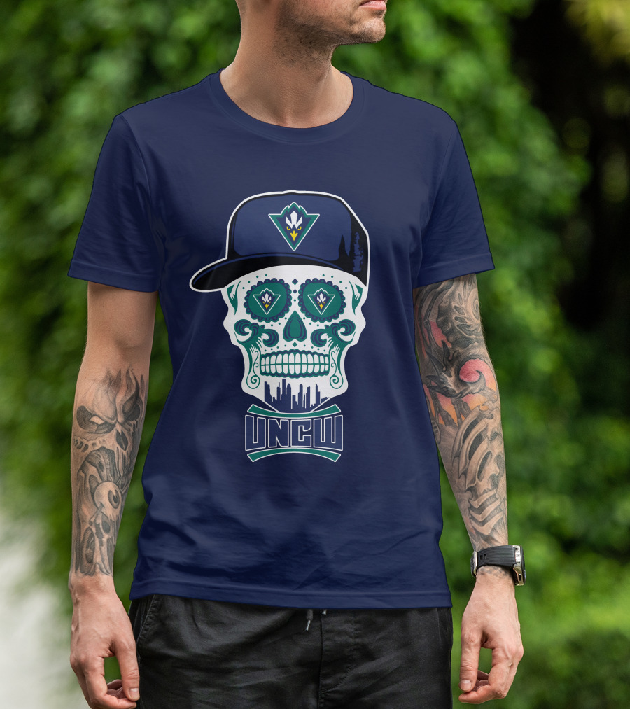 Uncw Seahawks Sugar Skull With Hat T-Shirt