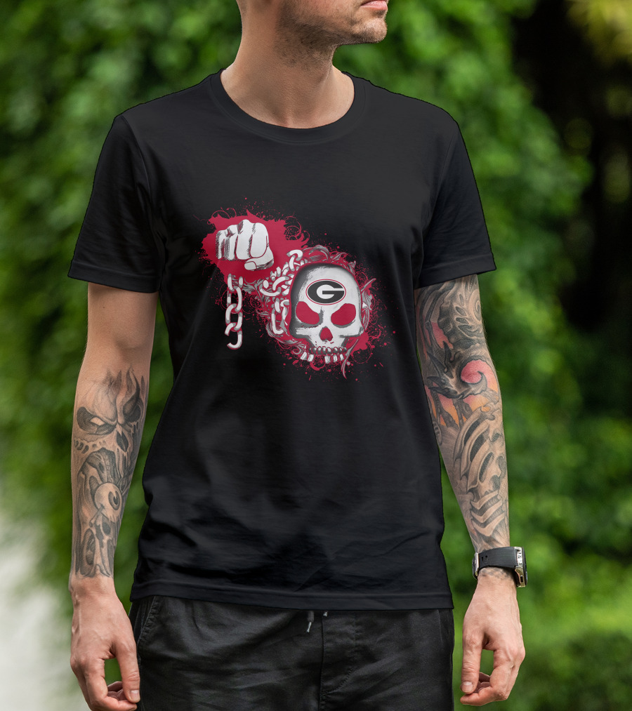 Georgia Bulldogs Skull Fist Chain T-Shirt