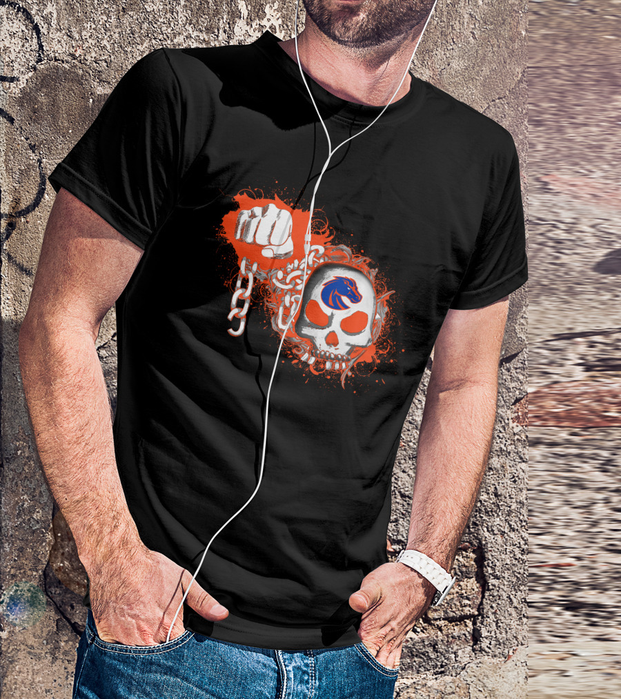 Fist And Skull Chains Boise State Broncos T-Shirt