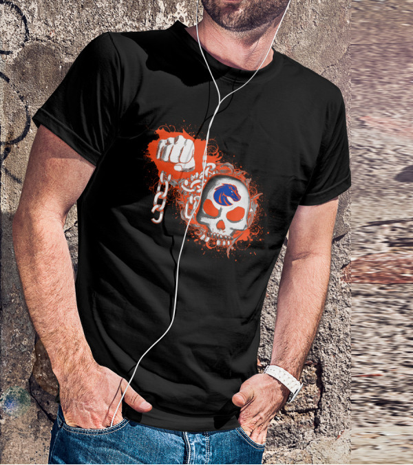 Fist And Skull Chains Boise State Broncos T-Shirt