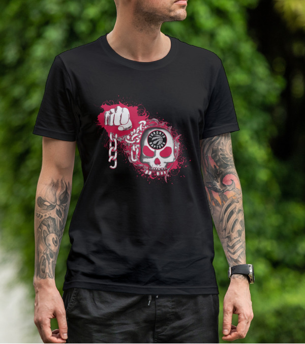 Toronto Raptors Skull Fist And Chains T-Shirt