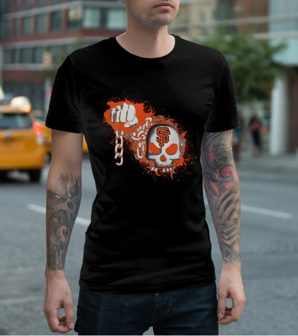 Fist Chain Skull Sf 220 San Francisco Giants T-Shirt