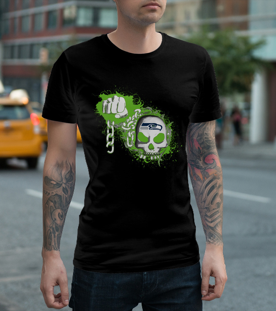 Seattle Seahawks Skull With Green Splatter And Chain Fist T-Shirt