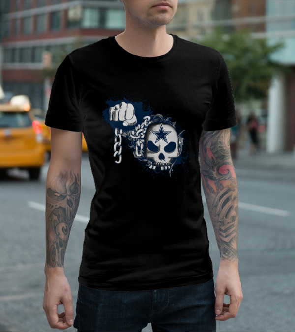 Dallas Cowboys Skull With Star And Chain Fist T-Shirt