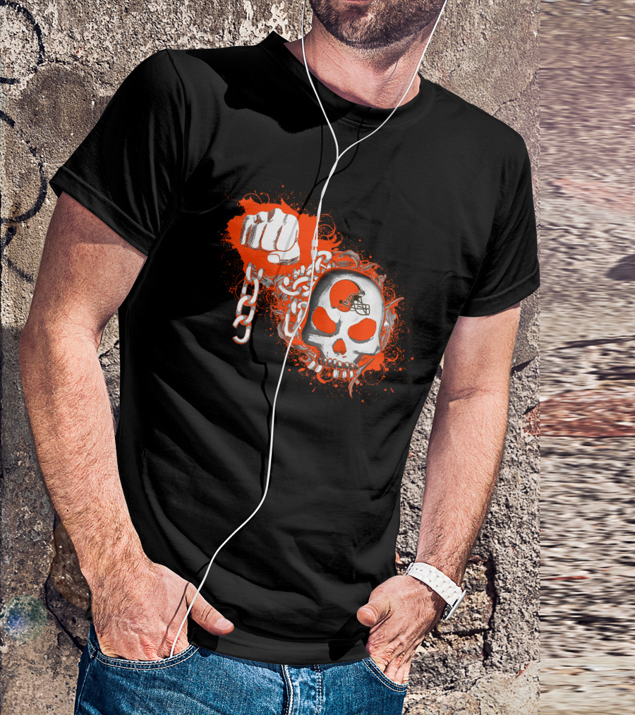 Cleveland Browns Skull Helmet Fist Chains T-Shirt